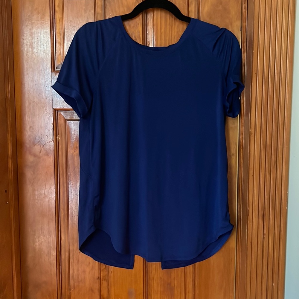Lululemon Blue split back top